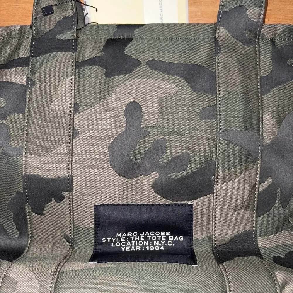Marc Jacobs new tags